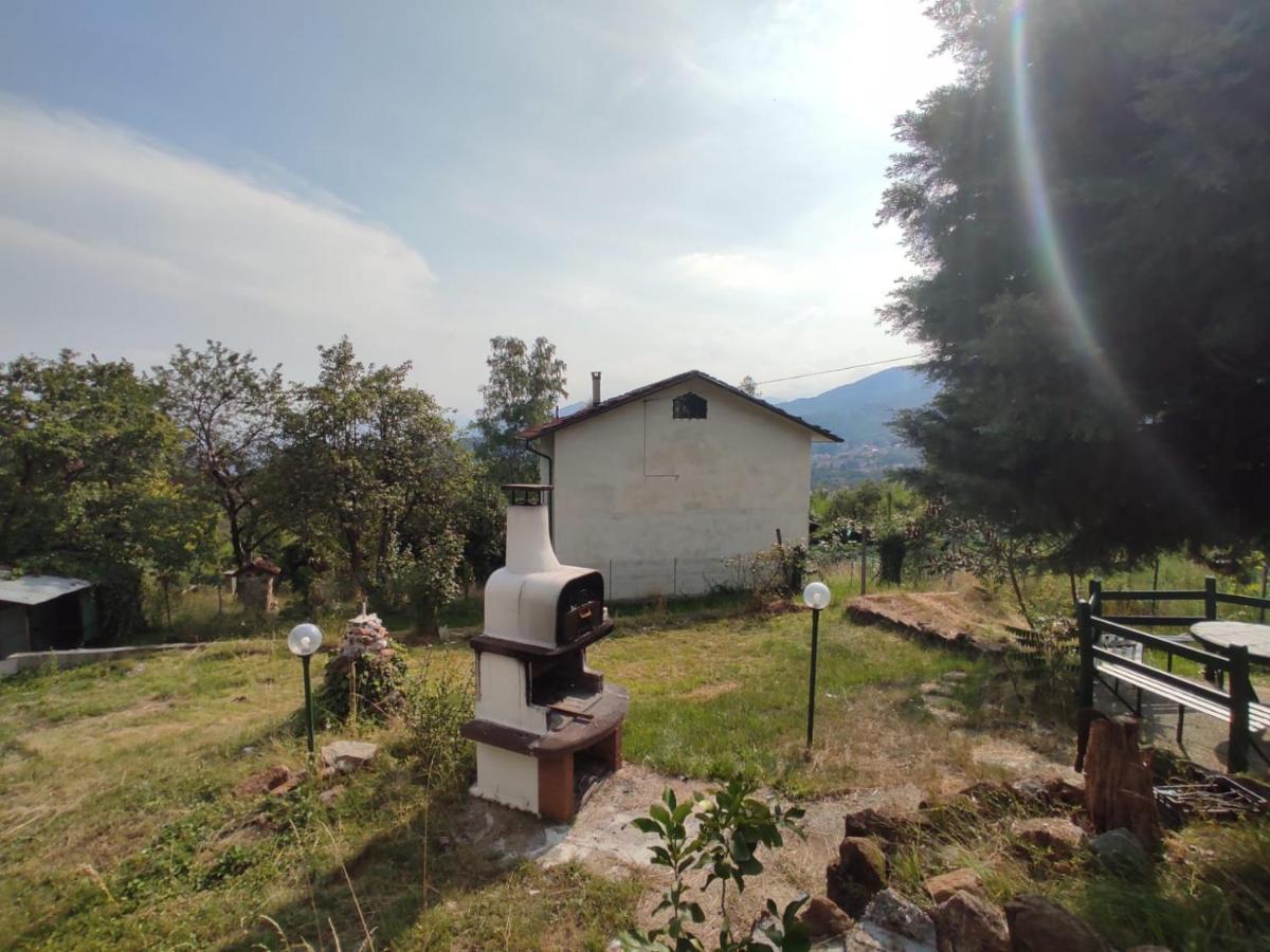 Appartamento Con Giardino Privato. Rubiana Exterior foto